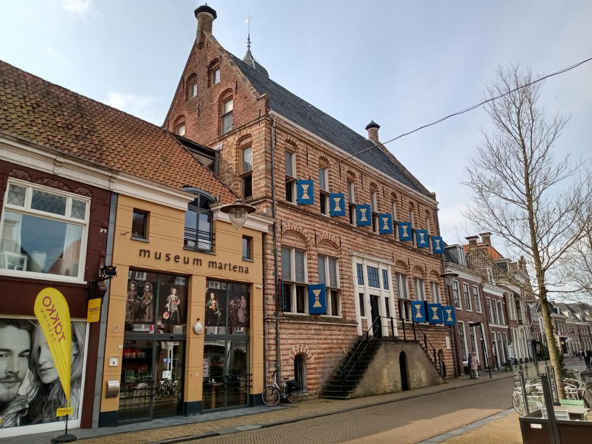 Wellnesshuis Met Hottub, Ligbad En Grote Tuin Villa Tzummarum Eksteriør bilde